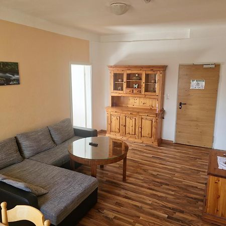 Hotel Bischoff Winnweiler 外观 照片
